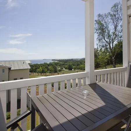 Mit Meerblick Und Balkon, Gratis Nutzung Vom Ahoi Erlebnisbad Und Sauna In Sellin - Meeresblick 24 괴렌
